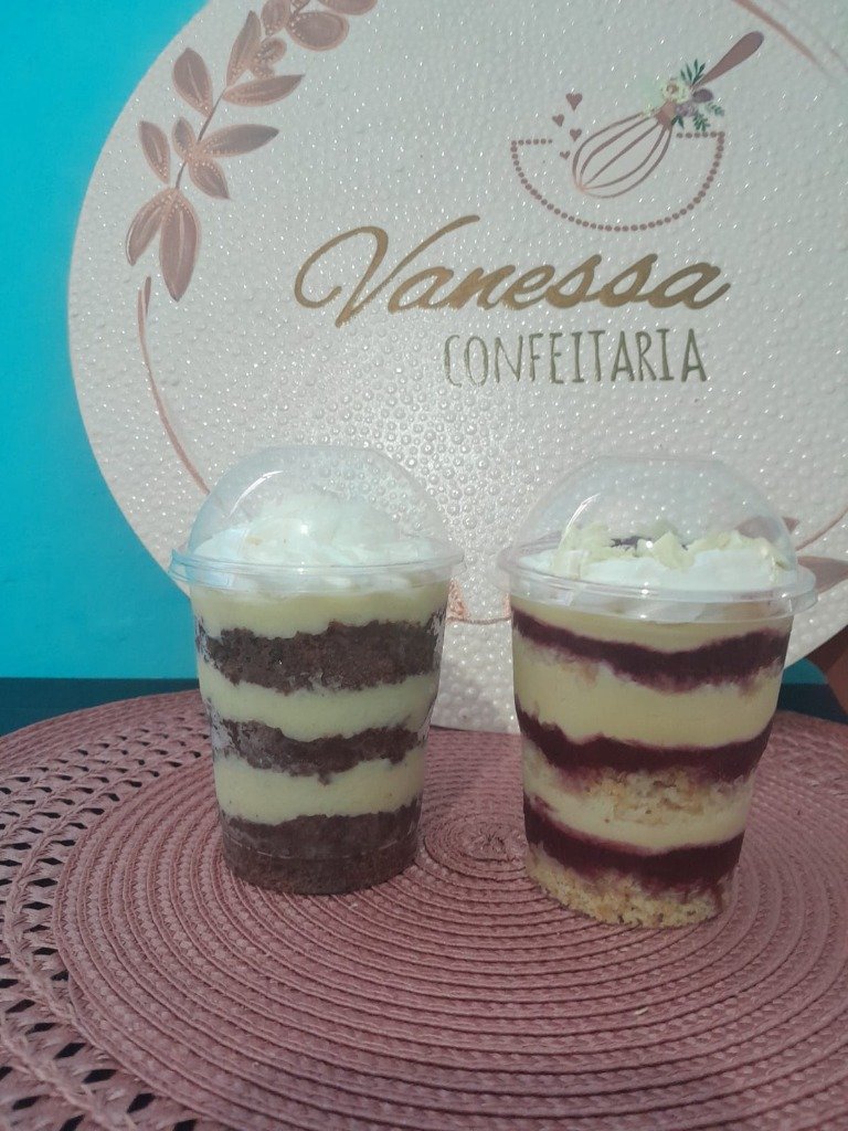 Bolo no Pote